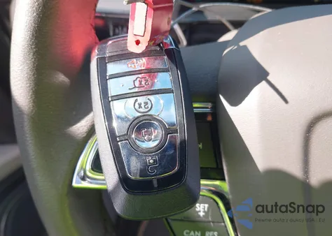 2023 Lincoln Nautilus Standard z USA, uszkodzony, nr VIN 2LMPJ8J90PBL29605